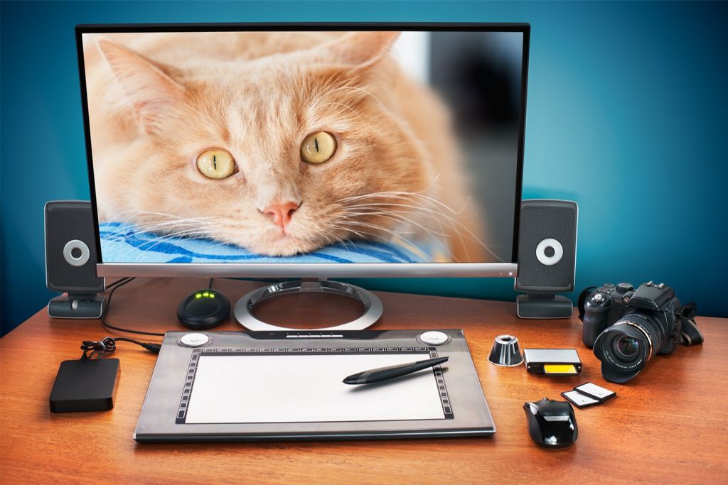 Photo editing su un computer desktop